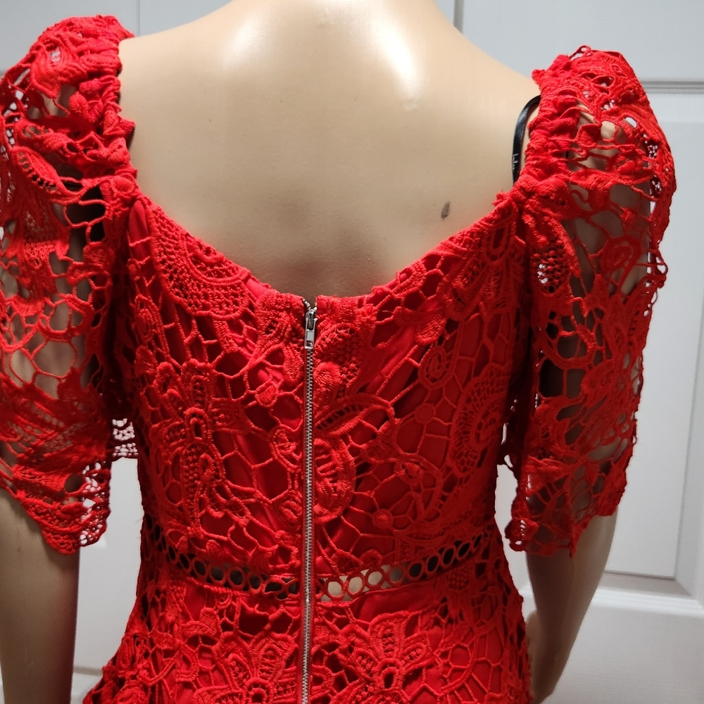 Dress - Picture 10 of 13